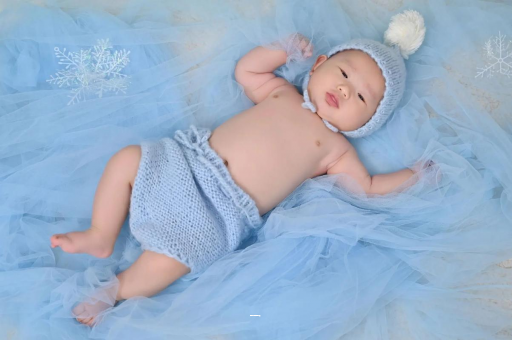 喀什宝宝不肯吸母乳怎么办